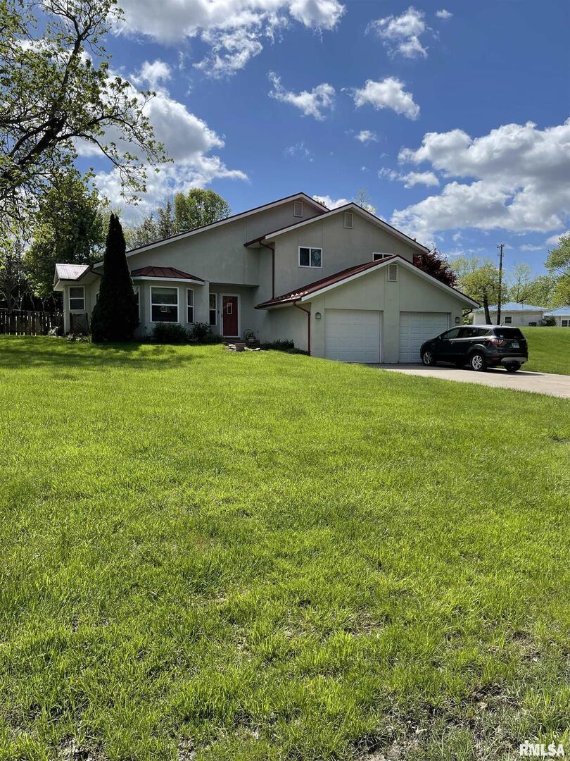 401 Victor Ln., Carterville, IL 62918