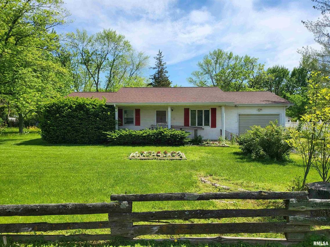 311 Mundy St., Eldorado, IL 62930