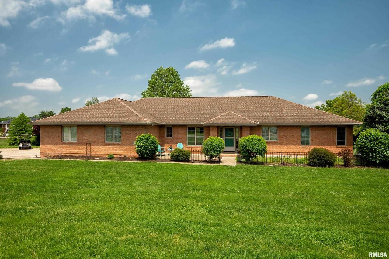 121 Bogey Ln., Makanda, IL 62958