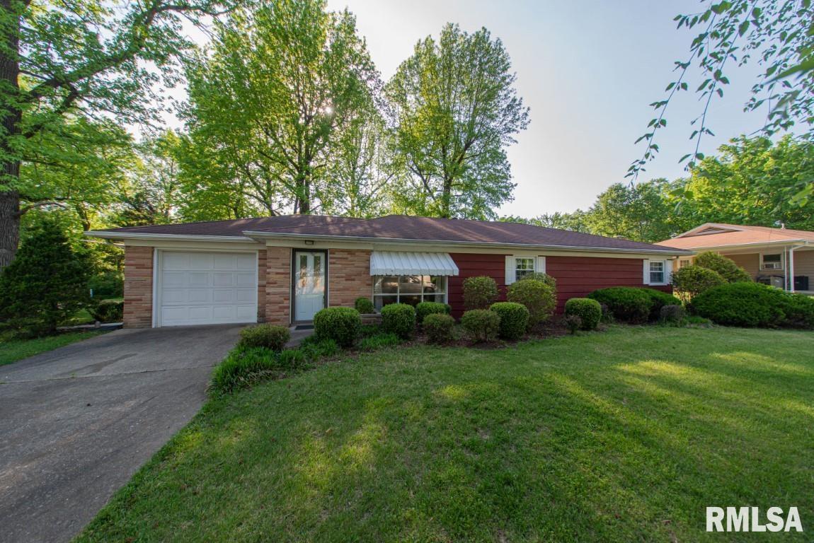 1 N Highland East Pl., Mt Vernon, IL 62864