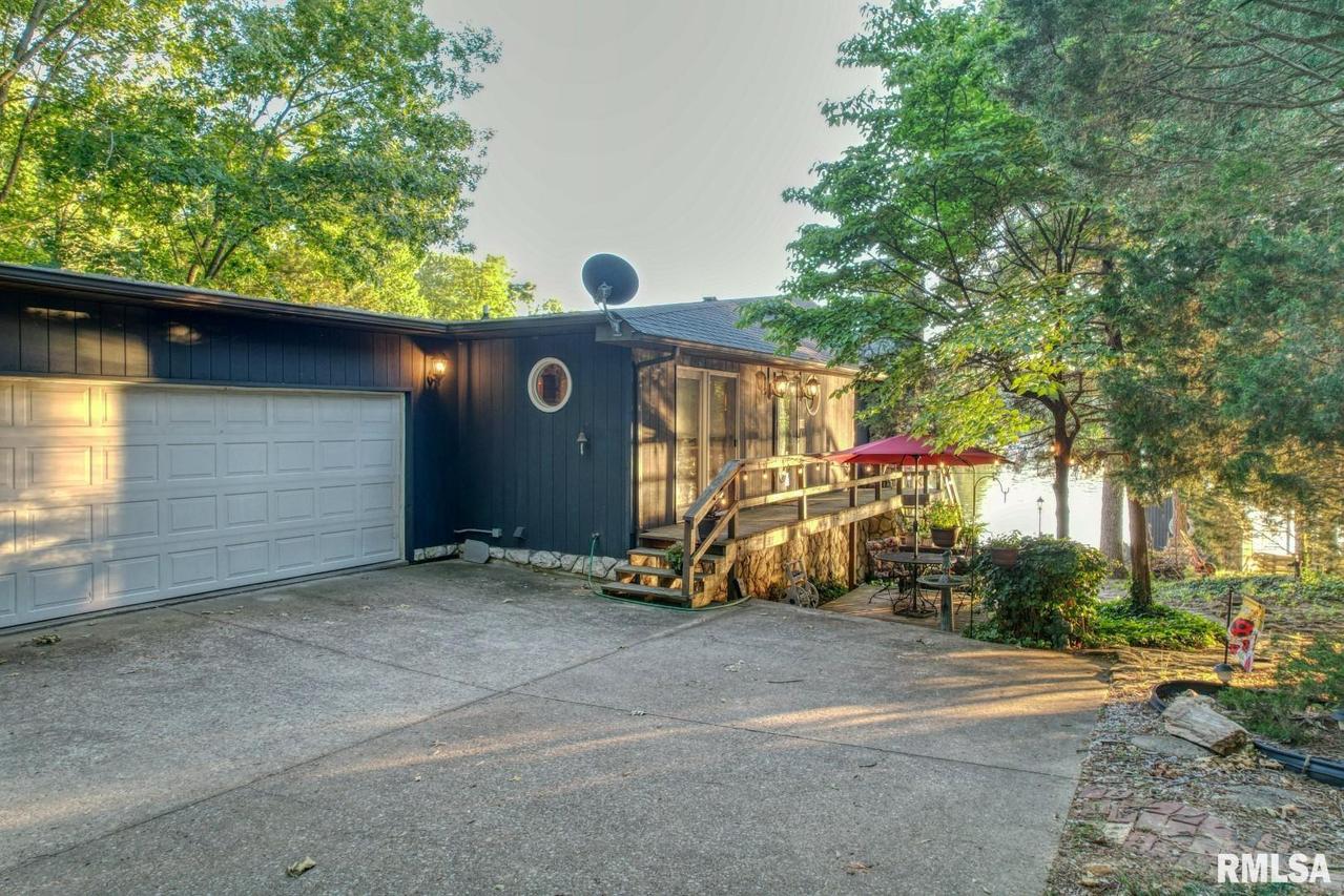 65 Oak Cir., Goreville, IL 62939