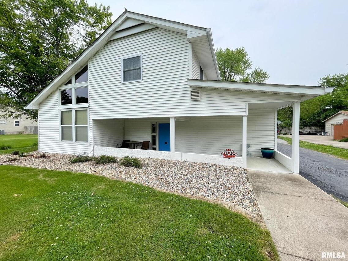 115 Kane Dr., Herrin, IL 62948