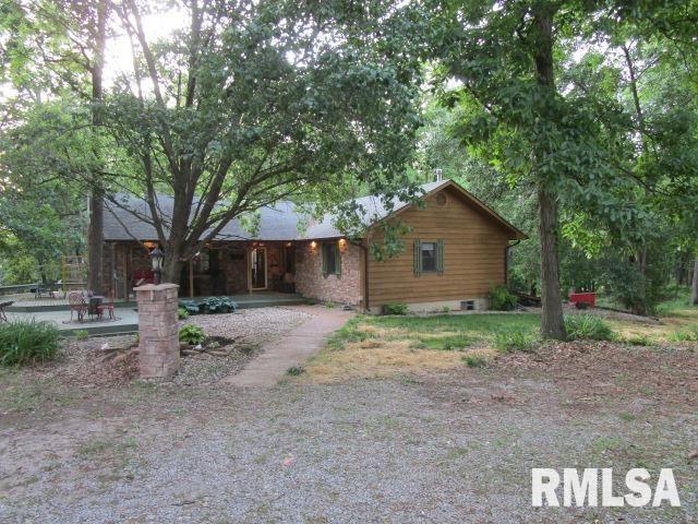 20816 E Pinecone Rd., Bluford, IL 62814