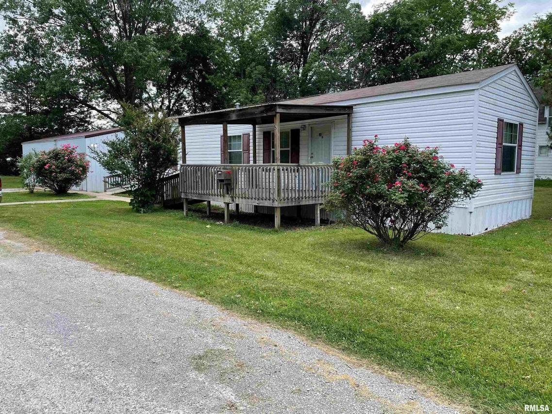 701 W Sloan St., Harrisburg, IL 62946