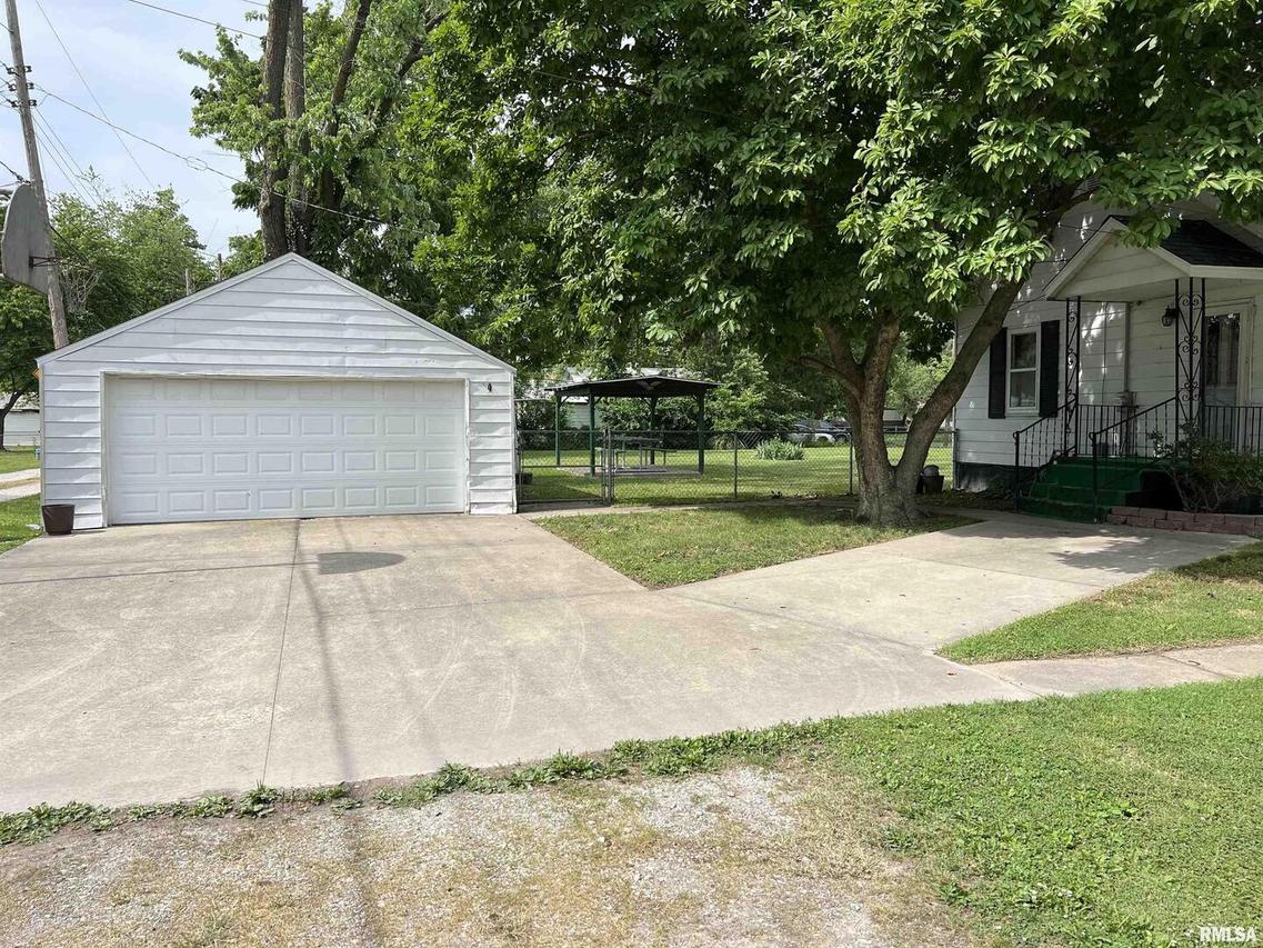 1420 Hester Ave., Centralia, IL 62801