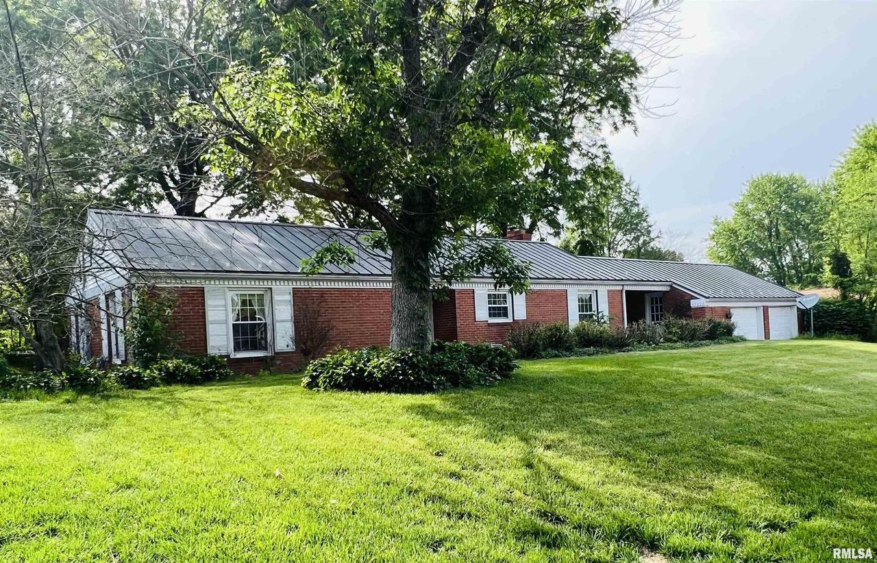 212 Apple Ln., Anna, IL