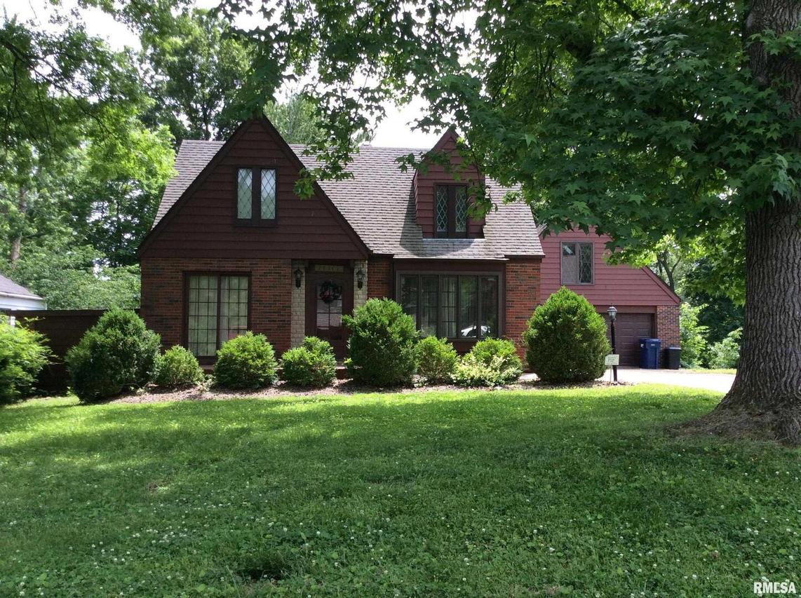 1809 Pace Ave., Mt Vernon, IL 62864