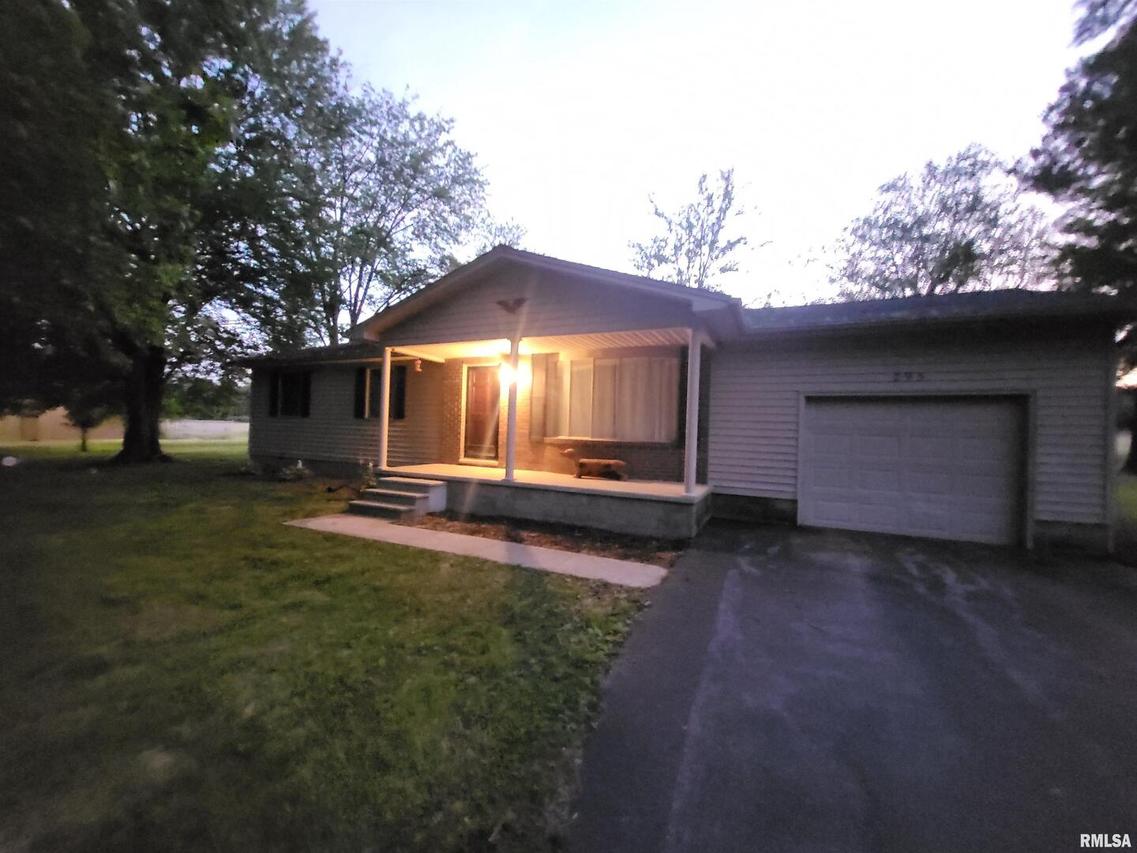 295 Ledford Rd., Harrisburg, IL 62946