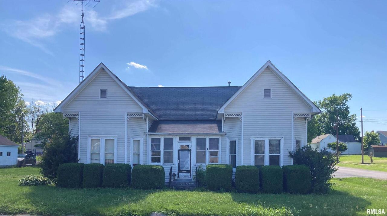 201 S 17th St., Herrin, IL 62948