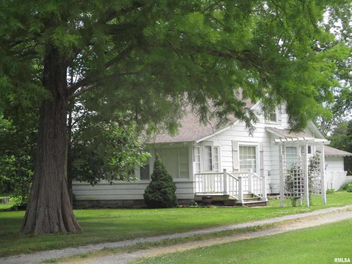 11328 Old Lake Rd., Benton, IL