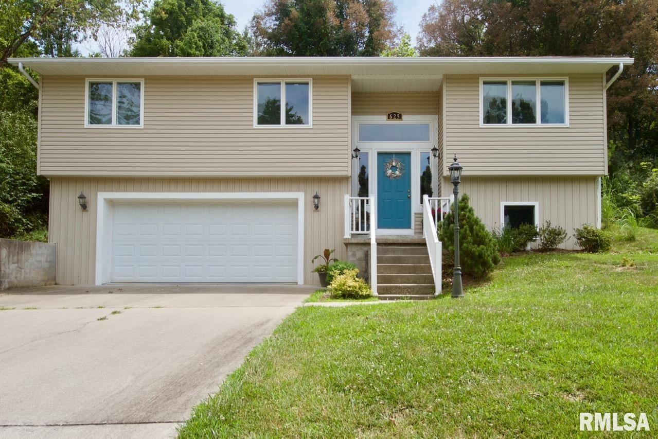 625 E Campus Dr., Carbondale, IL 62901