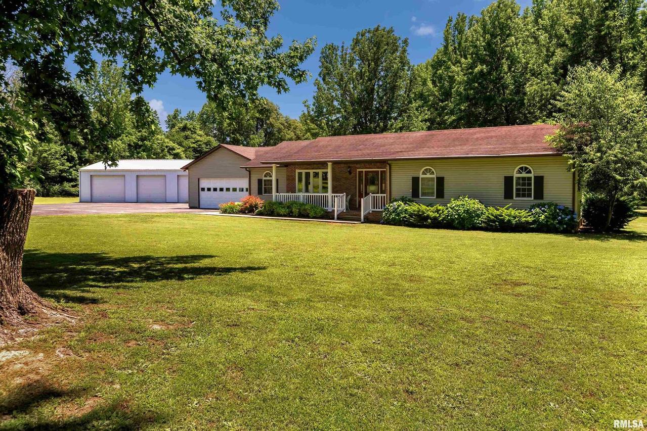 260 Bryant Rd., Harrisburg, IL 62946