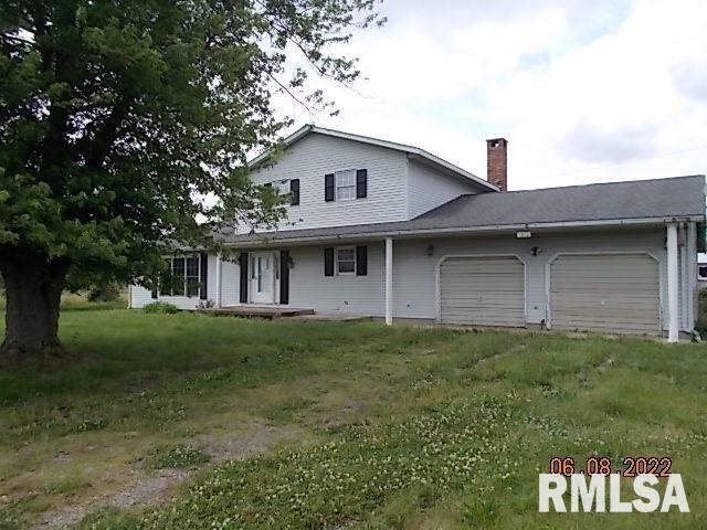 1011 E Jefferson St., Ashley, IL 62808