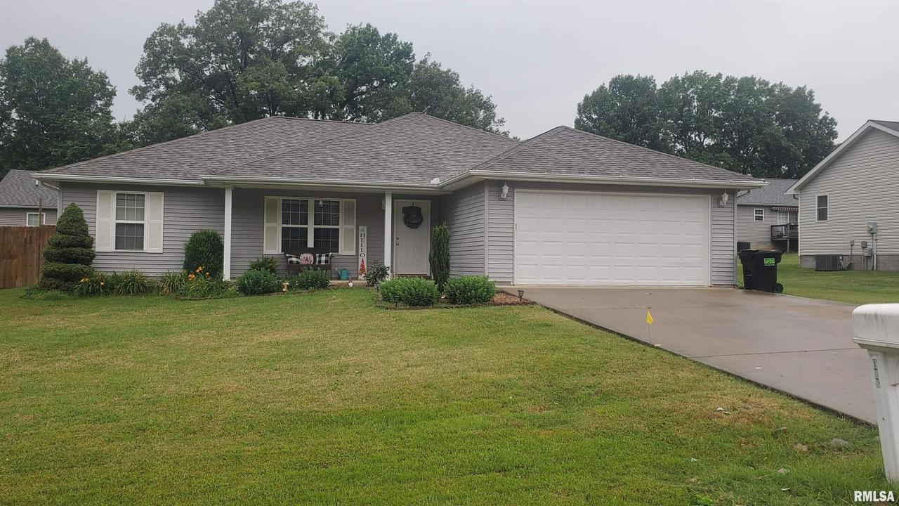 155 Pin Oak Ln., Harrisburg, IL 62946