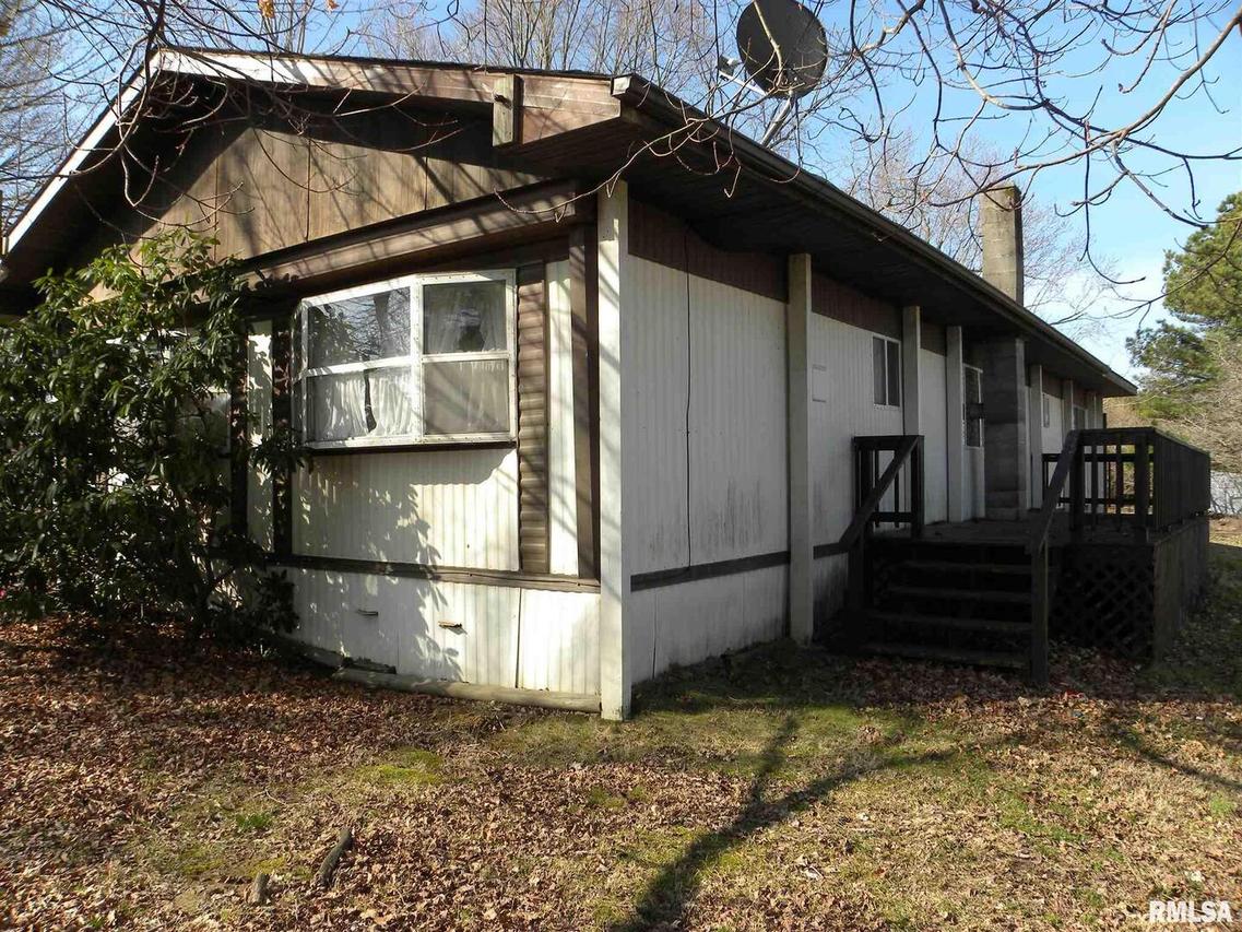 708 S Fly St., Goreville, IL 62939