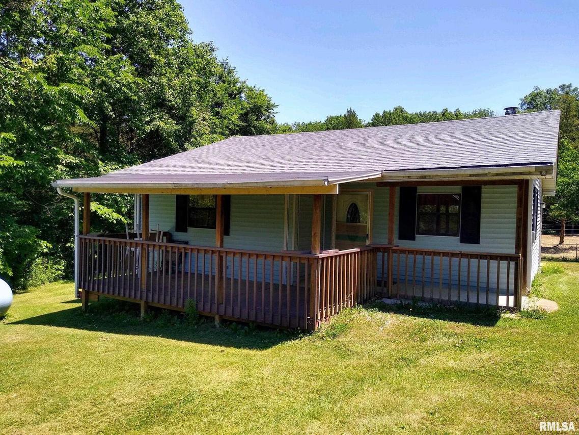 101 Holland Ln., Tunnel Hill, IL 62972