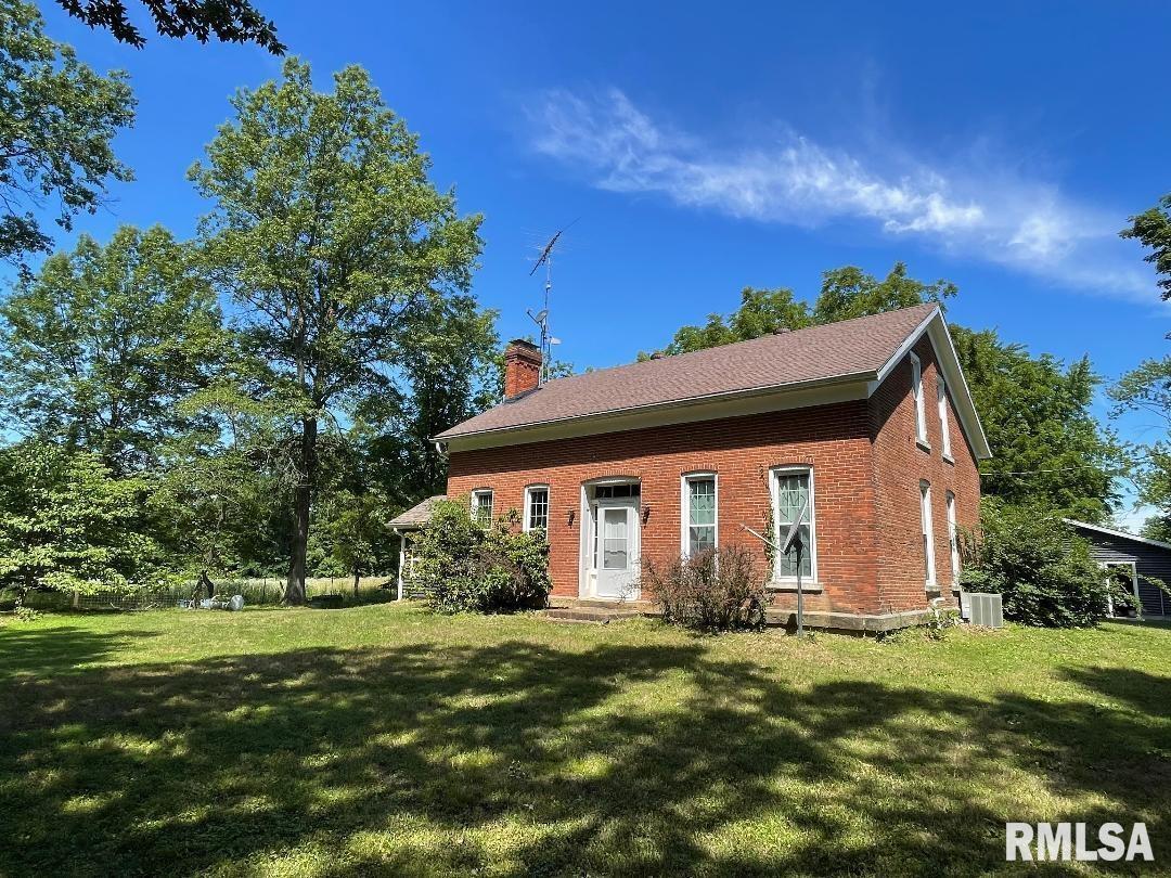 4530 E Carpenter Rd., Centralia, IL 62801