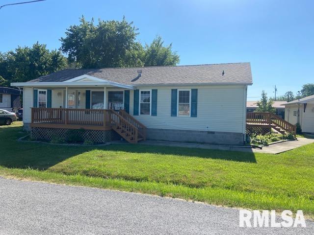 95 N College St., Ewing, IL 62836