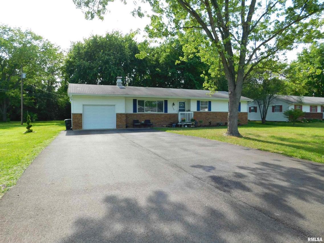 4241 Radio Tower Rd., Salem, IL 62881