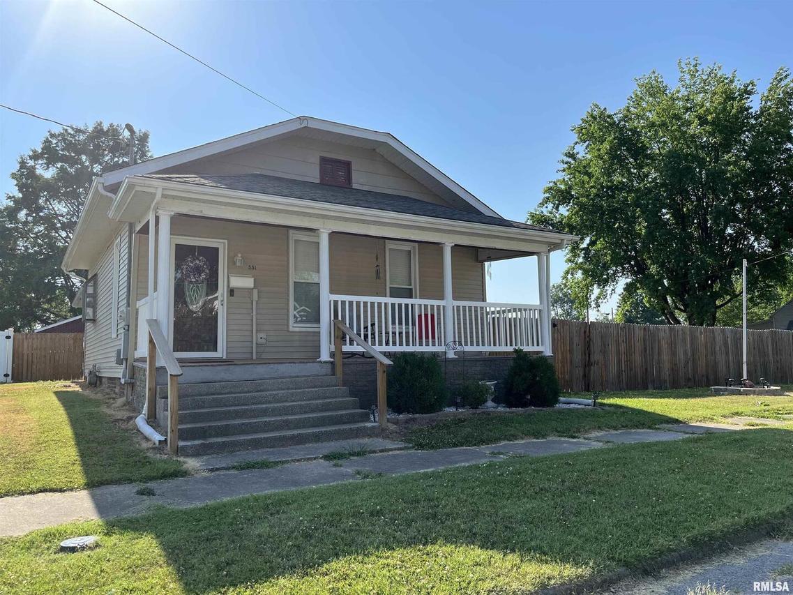 531 N 15th St., Murphysboro, IL 62966