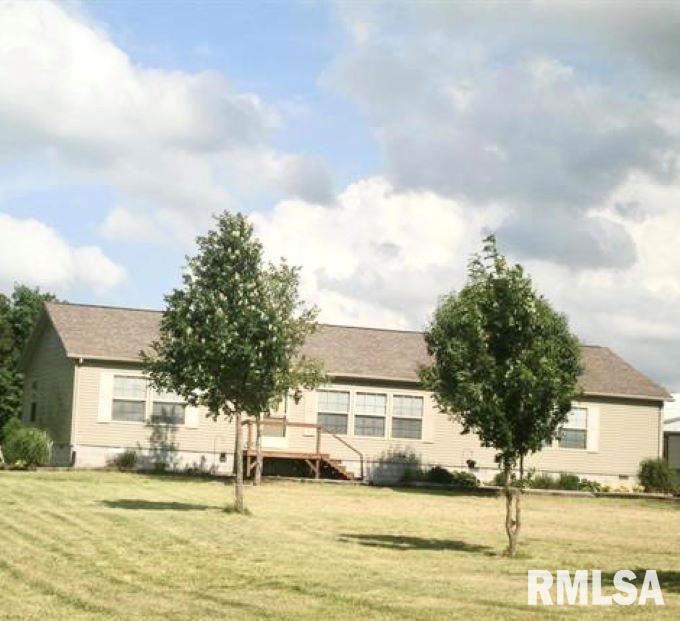 7500 Hill City Rd., Benton, IL 62812