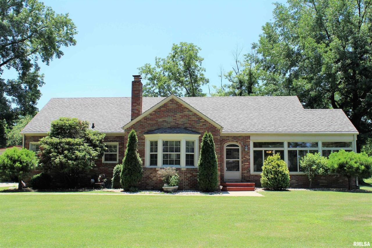 6 W Orchard Dr., Centralia, IL 62801