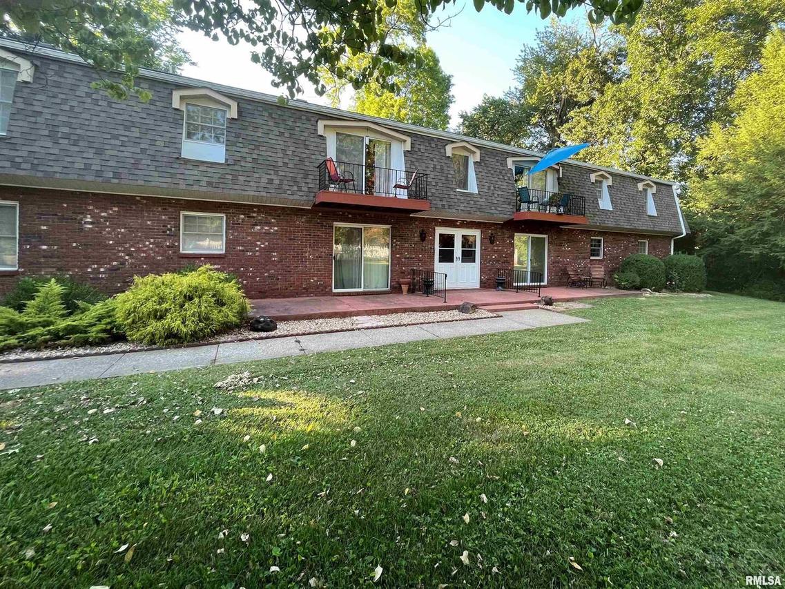 430 N 11th St. #1, Murphysboro, IL 62966