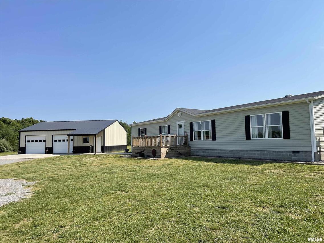 12679 Compass Point Rd., Pittsburg, IL 62974