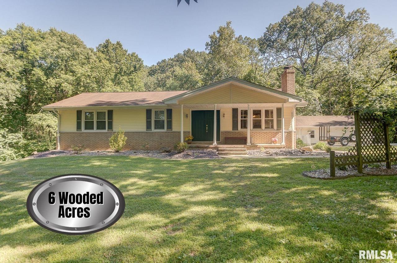 2330 Eulox Dr., Highland, IL 62249