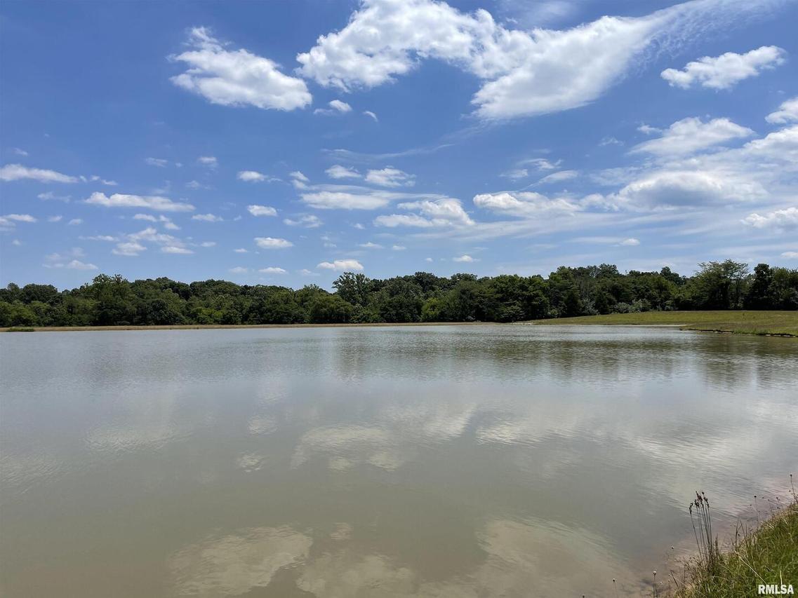 000 Compass Point Rd., Pittsburg, IL 62974