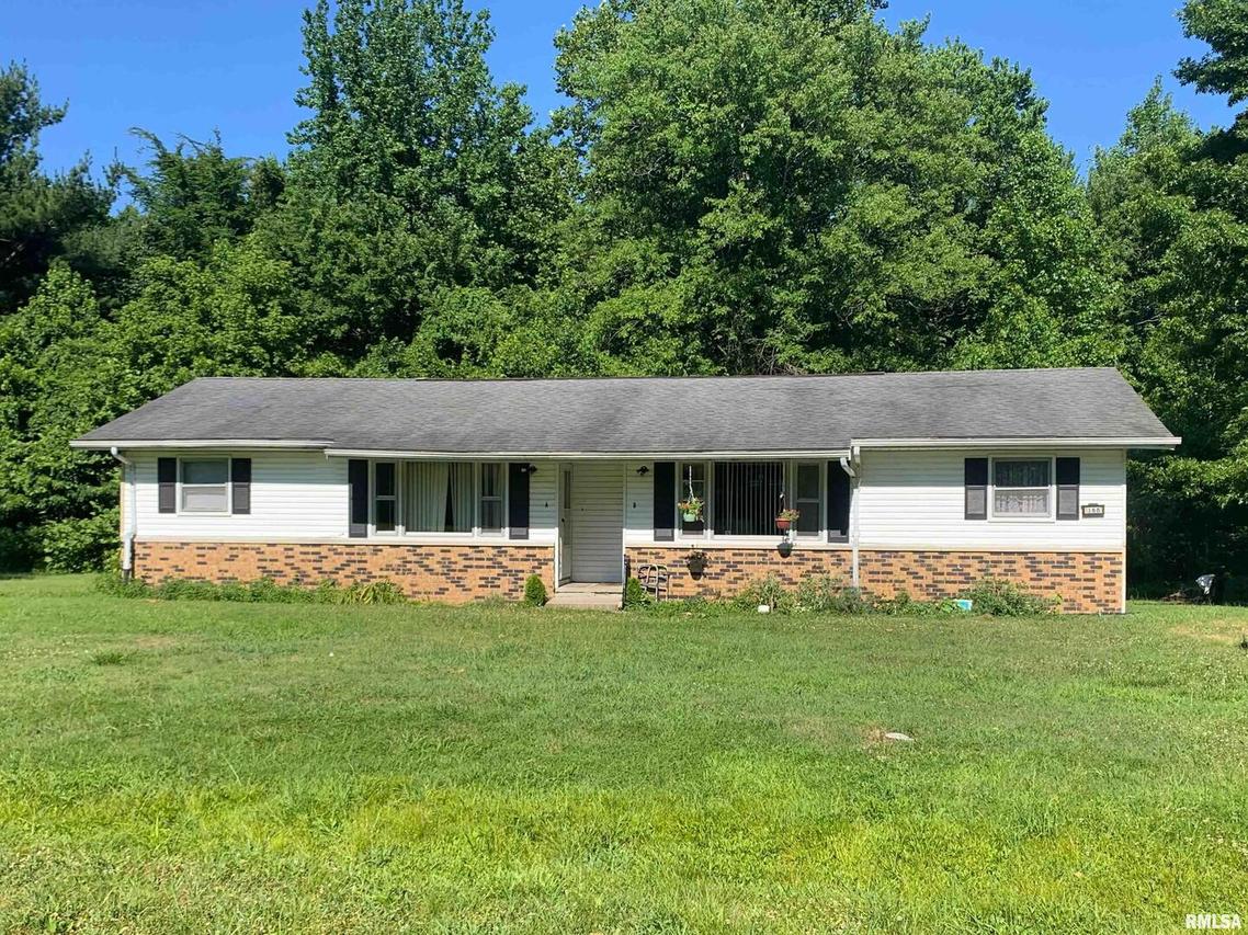 168 Highlander Dr. #1,2, Carbondale, IL 62901