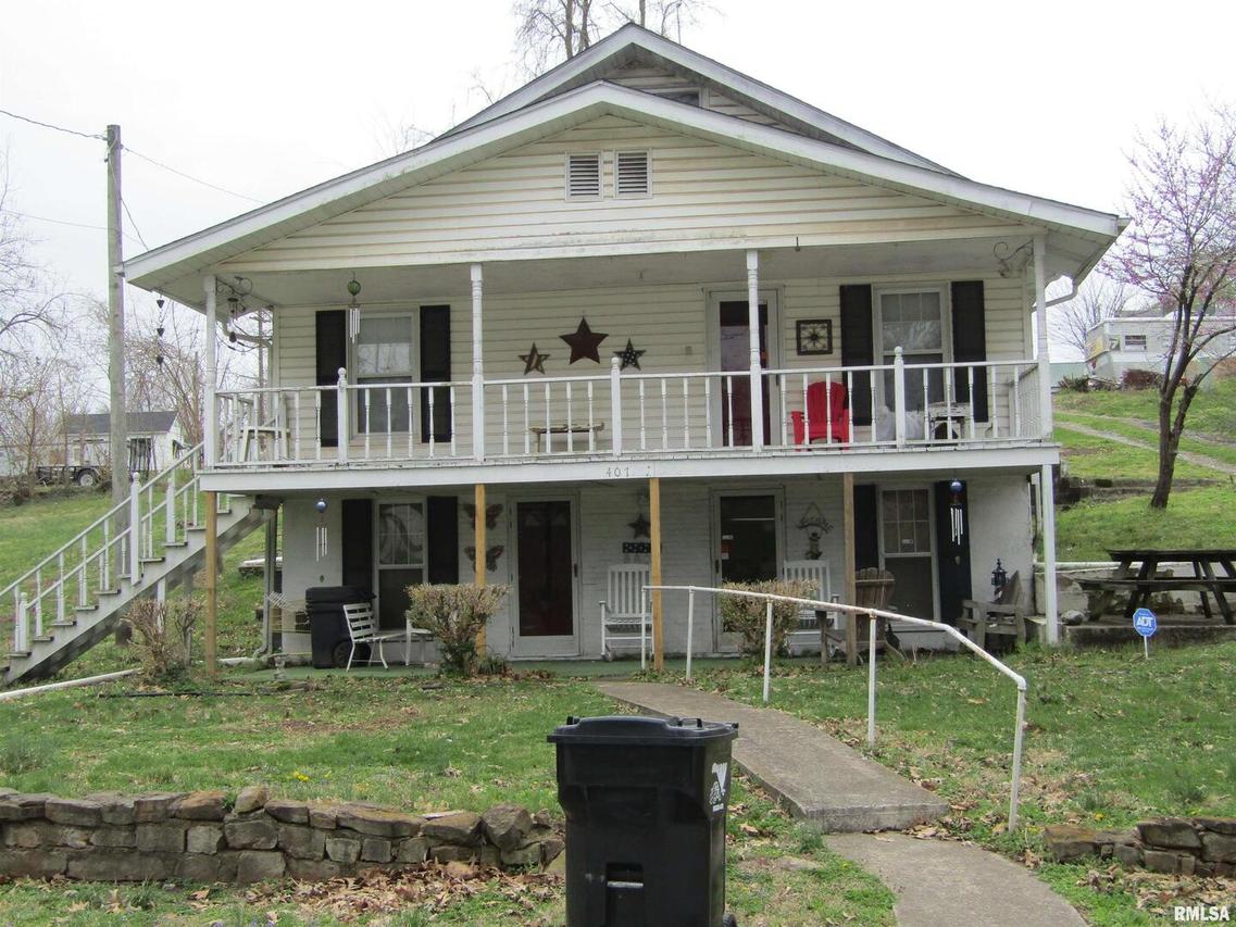 407 Spring St., Rosiclare, IL 62982