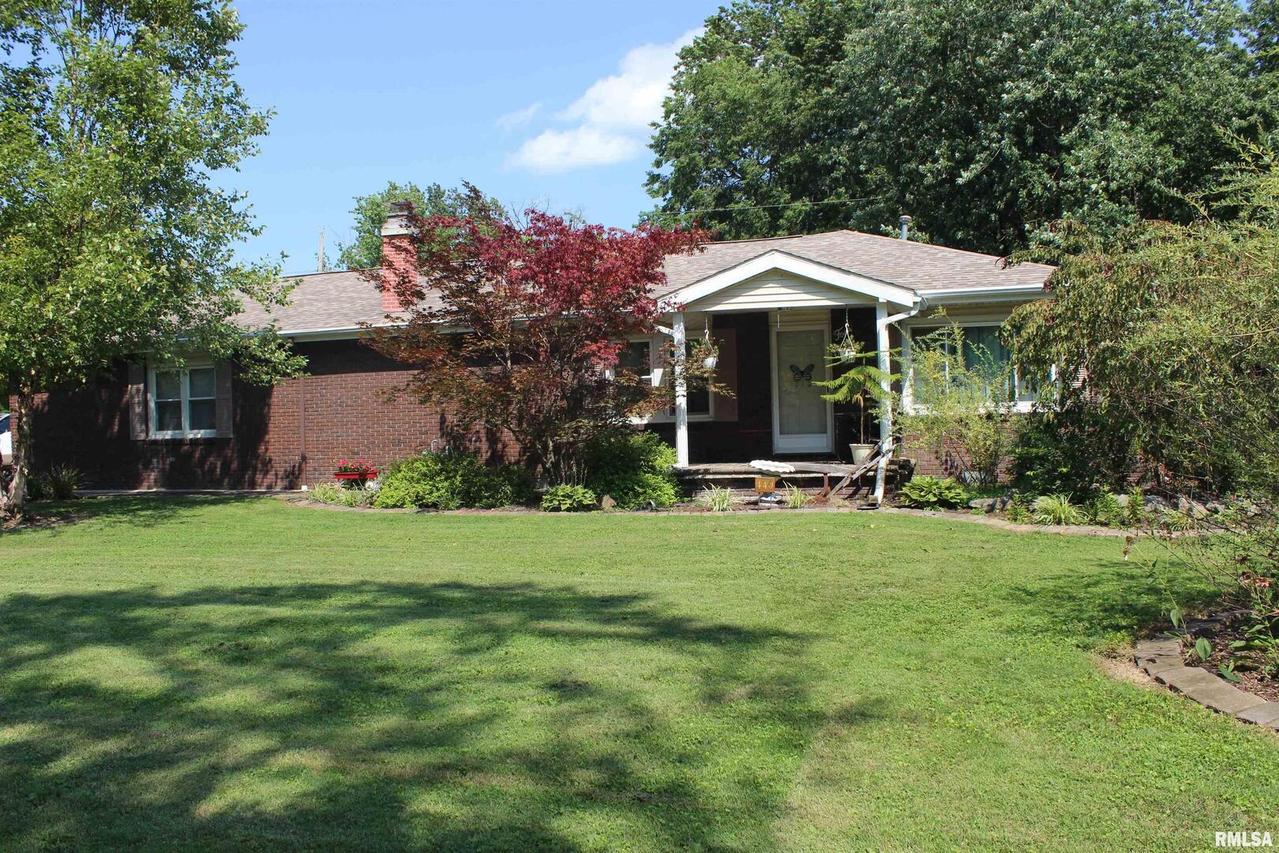 440 Indiana Ave., Salem, IL 62881