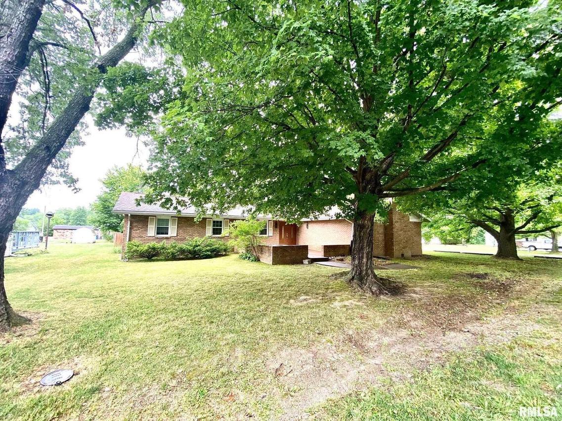 104 N Kim St., Desoto, IL 62924