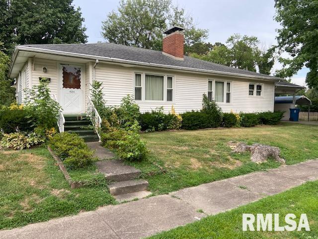 424 W 5th St., Benton, IL 62812