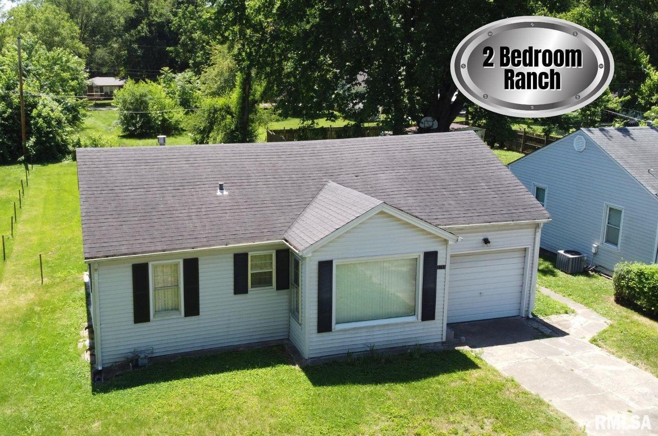 1716 Loretta Ave., Cahokia, IL 62206