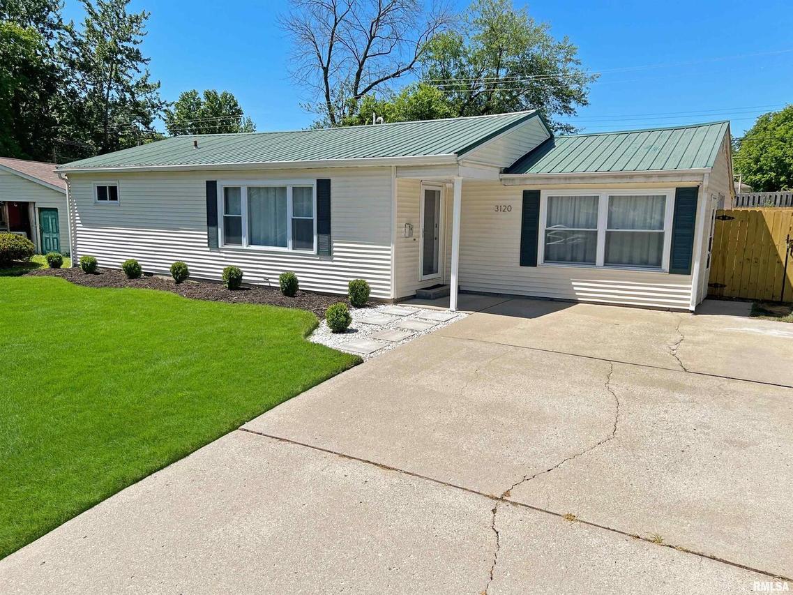 3120 Cherry St., Mt Vernon, IL 62864