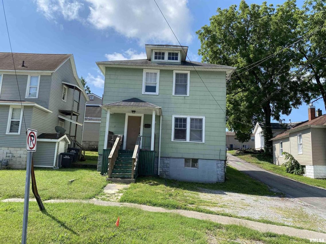 403 W Cherry St., Carbondale, IL 62901