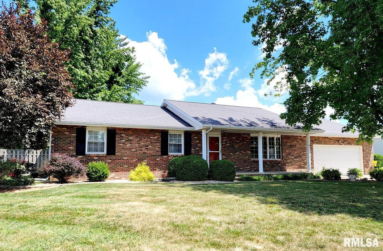 40 Lakewood Dr., Centralia, IL 62801