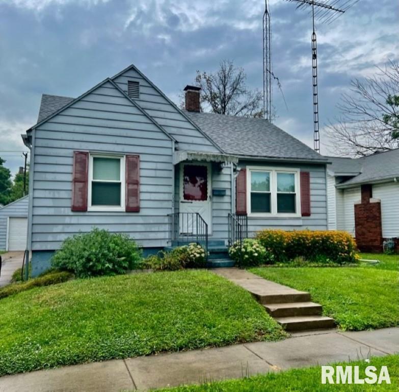 1020 E 2nd St., Centralia, IL 62801