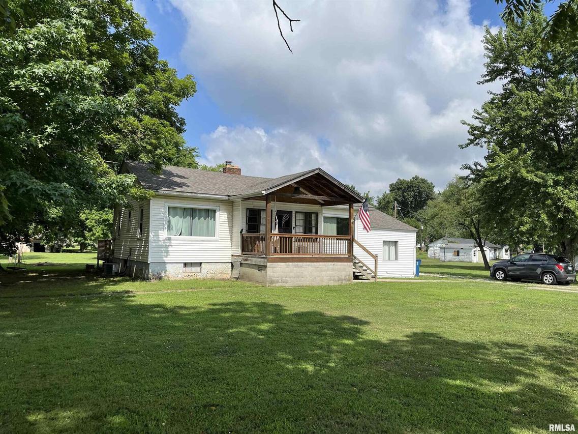 2015 Brownsville Rd., Mt Vernon, IL 62864