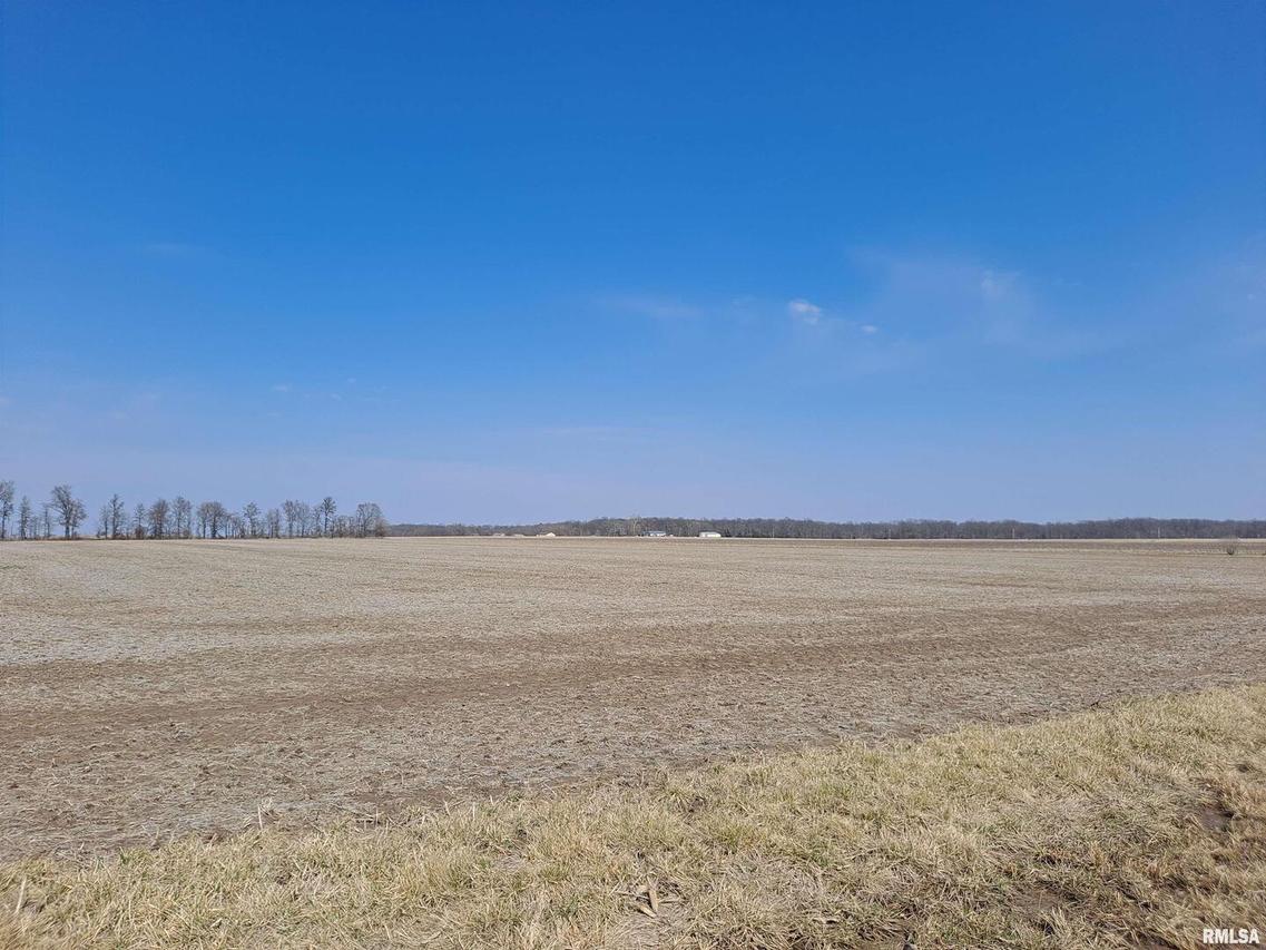 0000 E Dix Irvington Rd., Dix, IL 62830