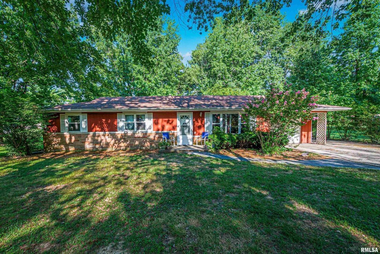 6 Edgewood Rd., Mt Vernon, IL 62864