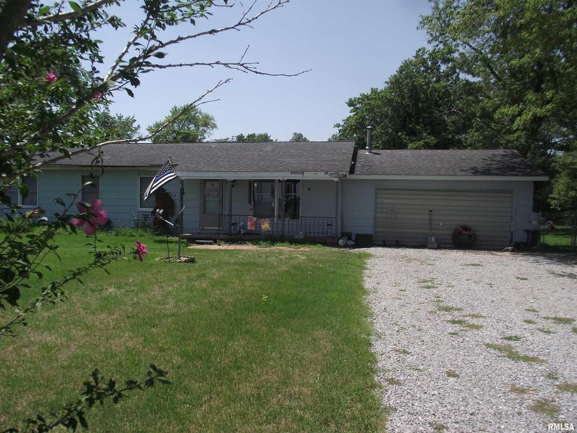 2285 Yates Rd., Elkville, IL 62932
