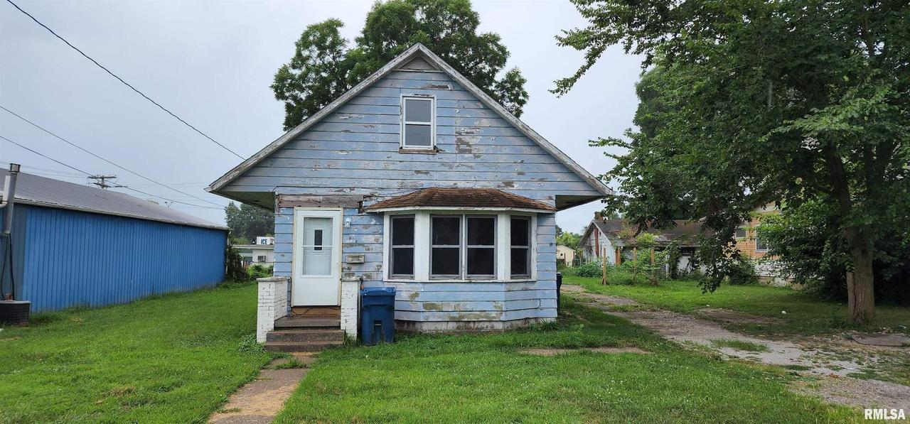 503 W 8th St., Johnston City, IL 62951