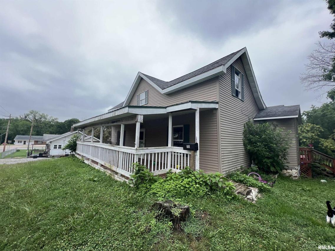 110 S Marion St., Salem, IL 62881