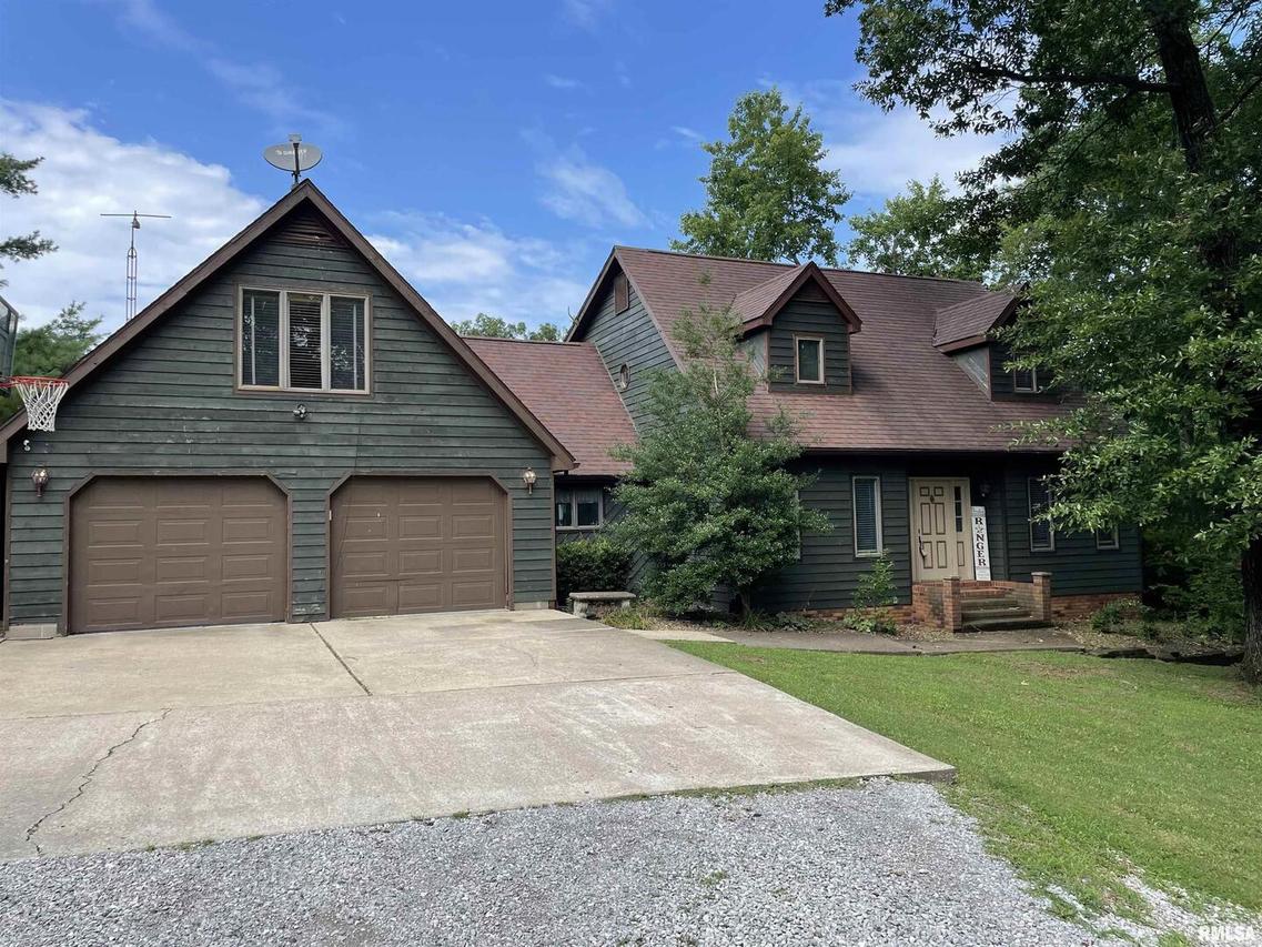 12079 W Forest Baptist Church Rd., Benton, IL 62812