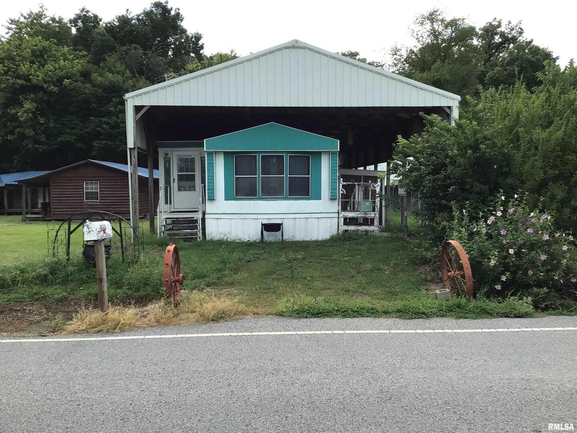 405 S County Highway 13, Bonnie, IL 62816