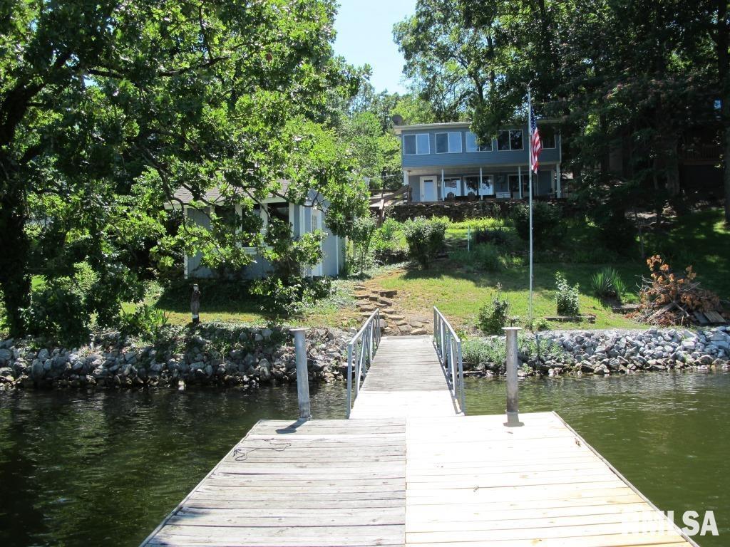 275 S Lakeshore Dr., Goreville, IL 62939