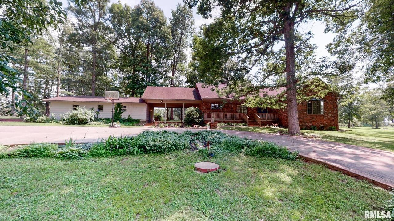 5996 S Highway 45 Rd., Metropolis, IL 62960